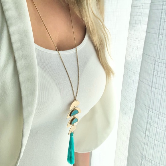 Express matte gold geometric teal tassel necklace - Picture 2 of 4